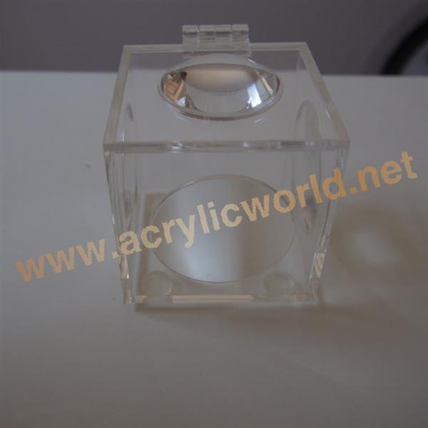 clear acrylic box with magnifiers